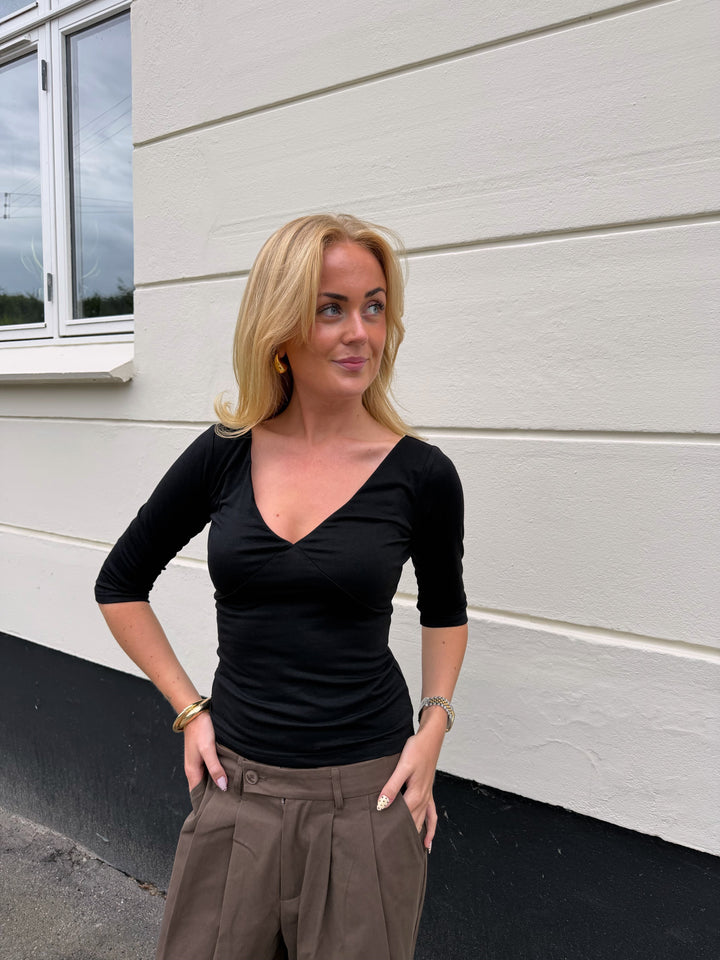 Sia V-neck 3/4 Sleeve Top - Black