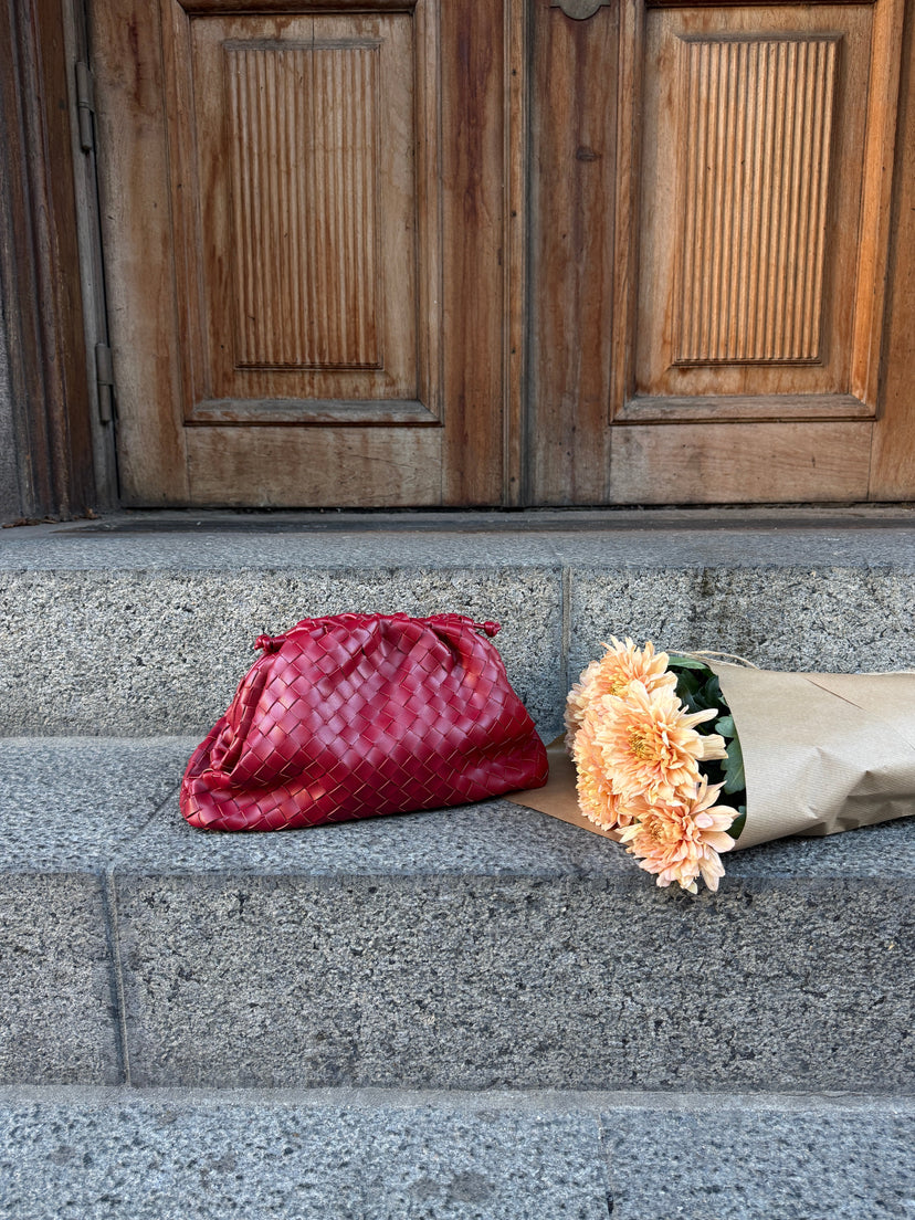 Aya Large Clutch - Deep Red