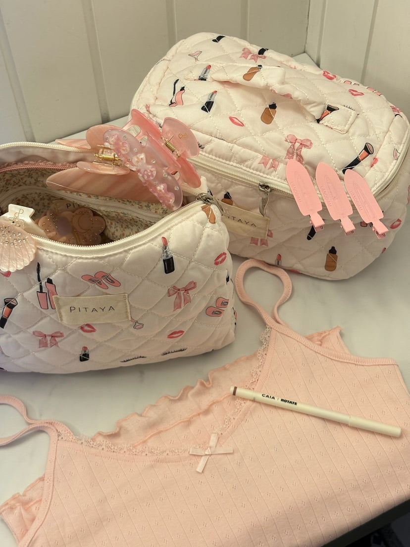 Large Makeup Bag - Girly Things