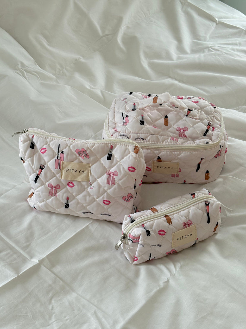 Medium Makeup Bag - Girly Things