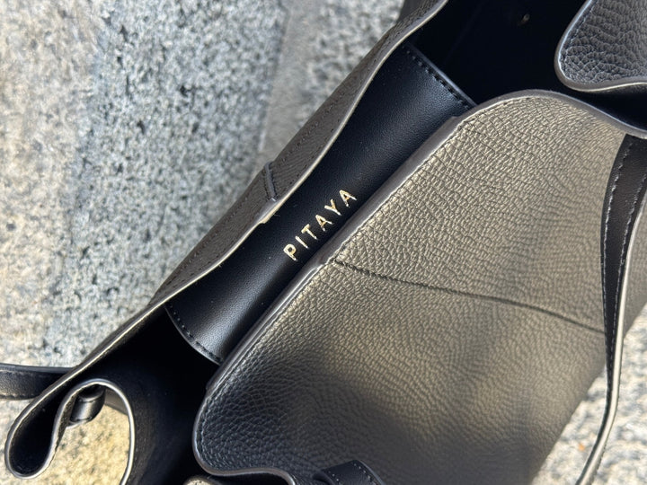 Andrea Strap Bag - Black